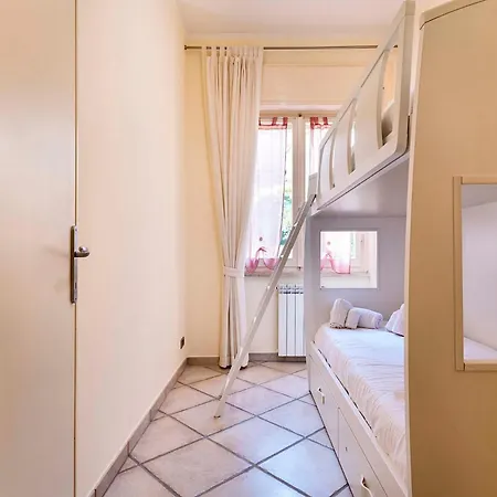 Golden Luxe - 3 A 100 Passi Dal Mare Appartement *